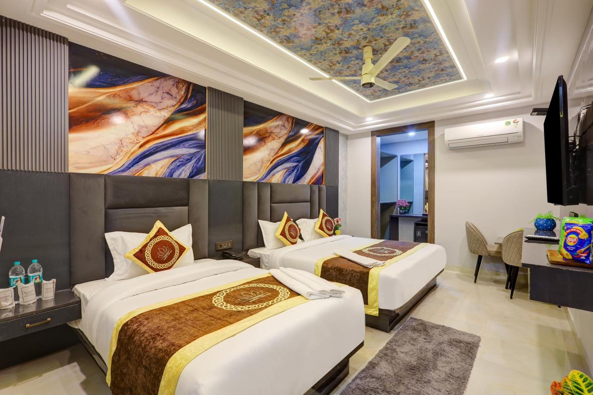 Hotel Armani Suites By Smart Group Nova Deli Exterior foto
